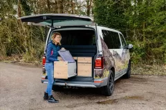 0017-vw-t5-t6-heckkueche-graphit-wildeiche-kuehlbox
