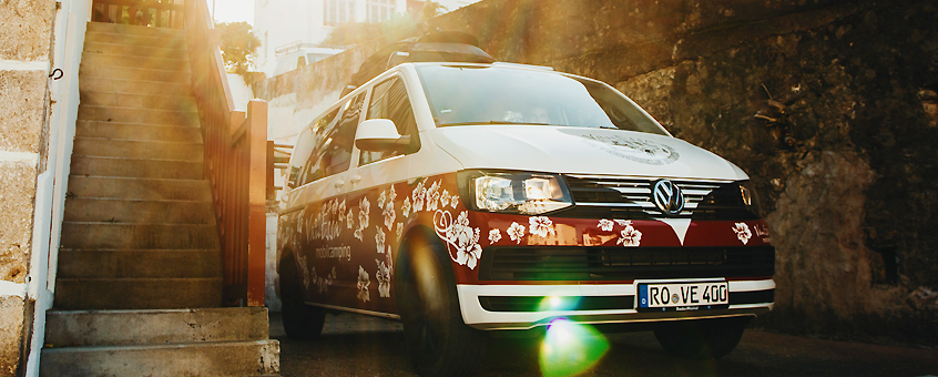 VW T6 Transporter in Spanish city front view