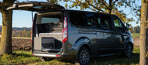 Ford Transit Custom Camping Zubehör: Zusatz LEDs, Dachträger,  Zweitbatterie, Reifen, Innenausbau