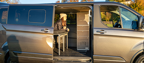 Ford Tourneo Custom Innenraummodule von VanEssa mobilcamping