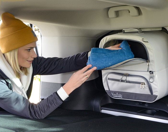 Opel Crosscamp camping accessories with VanEssa window bag