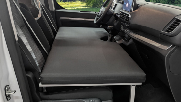 Child's bed for the drivers compartment - Stellantis / PSA