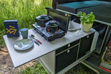 VanEssa Riva kitchen on rear pull-out in use