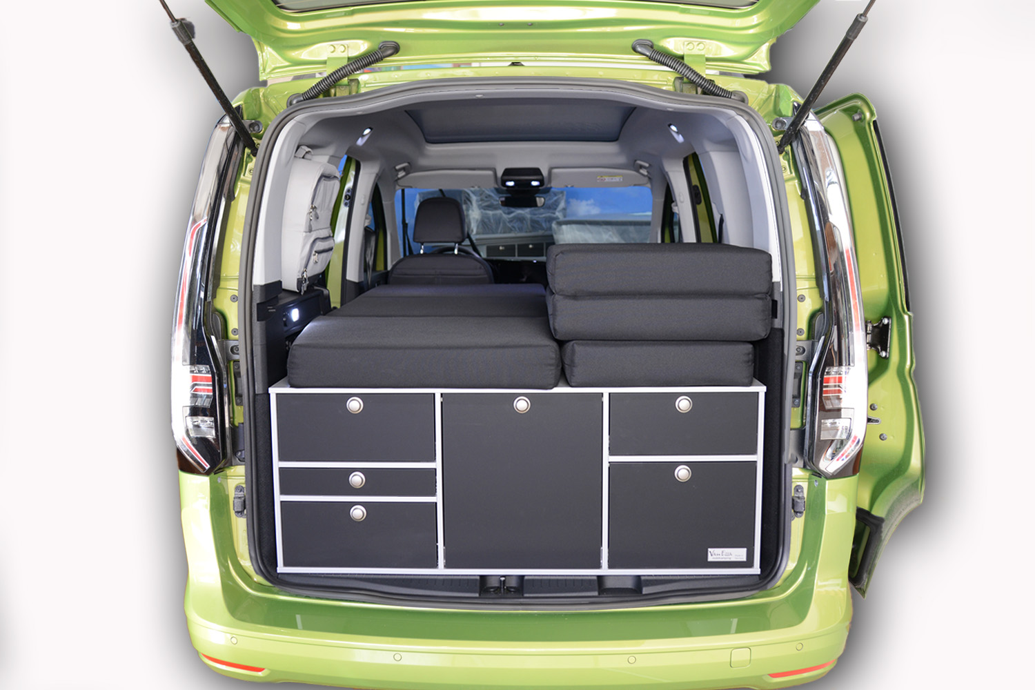Sleeping in your VW Caddy Maxi and Ford Tourneo Connect VanEssa