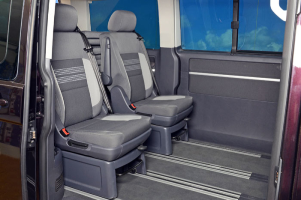 Schlafsystem zur Küche Surfer geteilt - Spacetourer / Pössl Vanster / Traveller / Proace Verso / Zafira Life / E-Ulysse