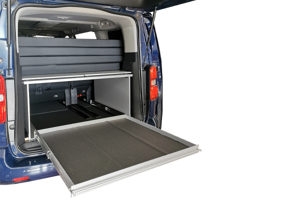 VanEssa Rear pull-out Riva in PSA or Stellantis Van side view