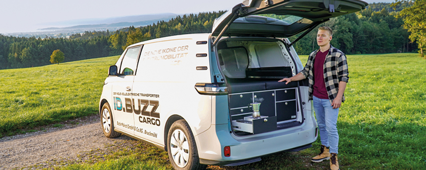 ID Buzz Camping Ausbau mit Vanessa mobilcamping Küchenmodul